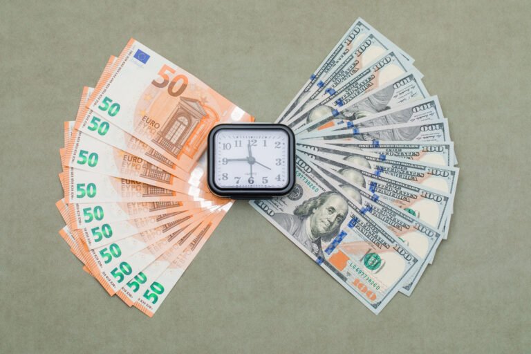 Hourly vs. Salary Pay in 2025 What Actually Gets You Ahead